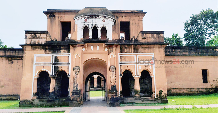 মাগুরায় সীতারাম রাজার বাড়ি প্রায় ধ্বংসের পথে