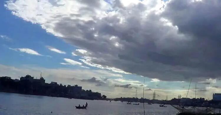 আজকের আবহাওয়া: ঢাকায় আকাশ মেঘলা থাকতে পারে