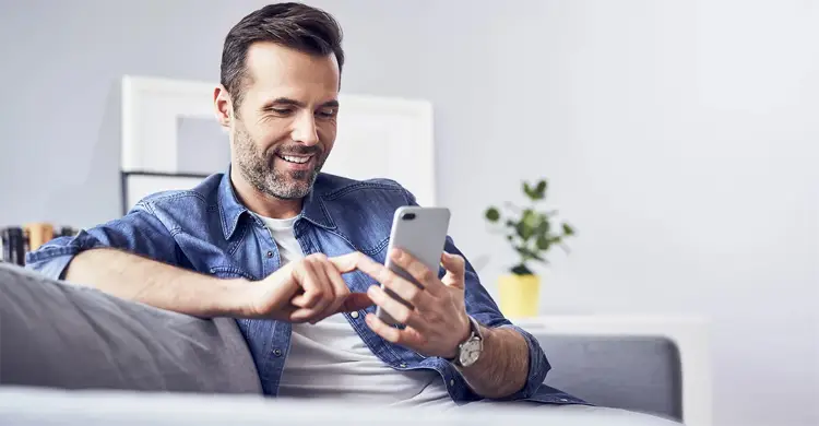 হাতের ফোনটি বদলানোর সময় হয়েছে বুঝবেন যেভাবে