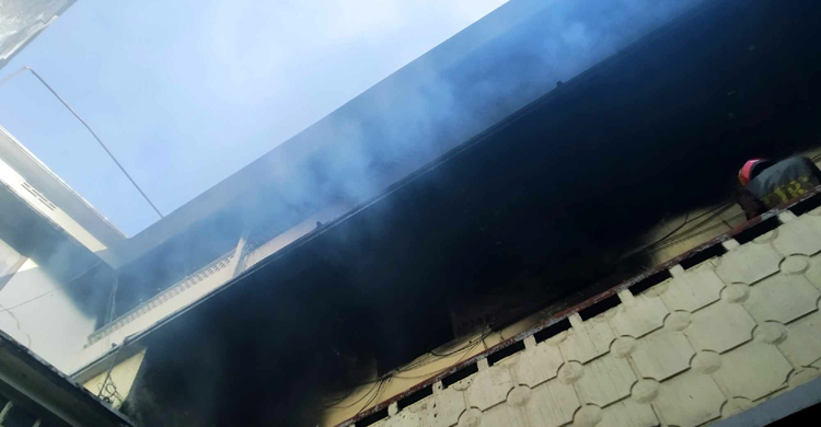 ধোঁয়ায় একই পরিবারের ৬ জন অসুস্থ, বার্ন ইনস্টিটিউটে ভর্তি