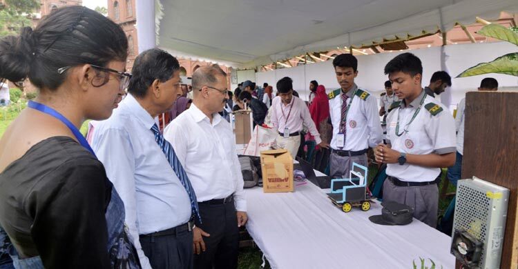 Satyen Bose Science Festival ignites minds at Dhaka University
