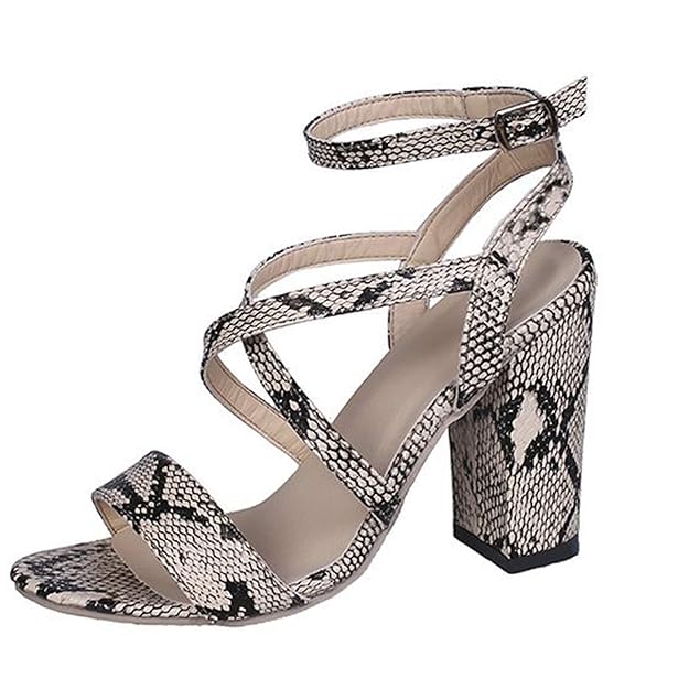 ফ্যাশনে সাপের ছোঁয়া, বিলাসিতা-রহস্য আর সাহসের প্রতীক