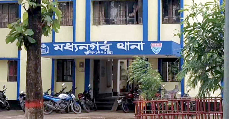 সুনামগঞ্জে মধ্যনগরের শালদীঘা হাওরে নৌকা ডুবে শিশুর মৃত্যু