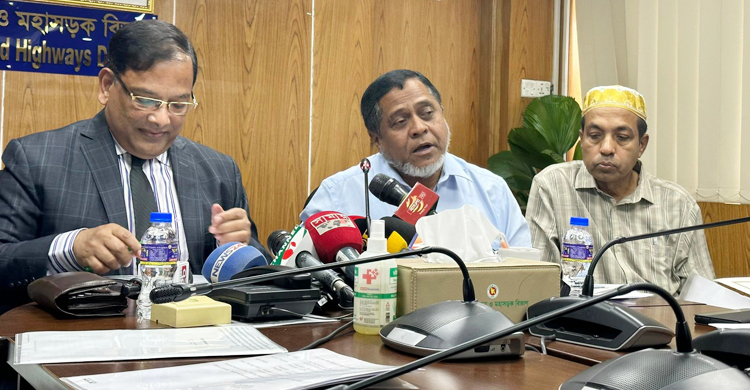 অপরিপক্ব লোকের হাতে মোটরসাইকেল চলে গেছে: সচিব