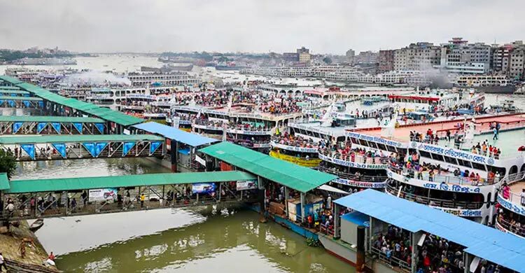 ঘন কুয়াশায় আজও সন্ধ্যা থেকে লঞ্চ চলাচল বন্ধ