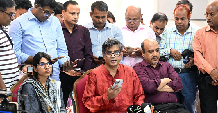 দেশে এখন ৫ মাসের আমদানি ব্যয়ের সমান রিজার্ভ আছে