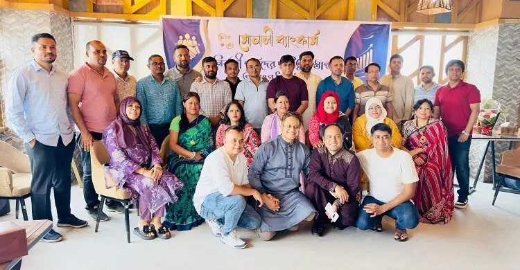 সোনালী ব্যাংকার্সের নতুন নির্বাহী পরিষদের অভিষেক