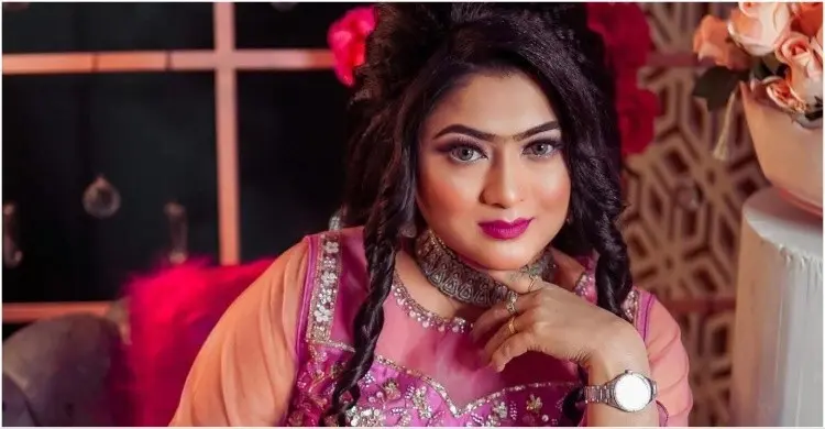 দুই সন্তানকে নিয়ে ইসফাতারা রনির নতুন গান ‘লক্ষ্মী সোনামণি’