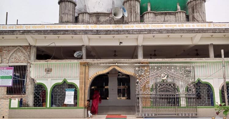 শরীয়তপুরে রোজা রাখছেন ৩০ গ্রামের মানুষ