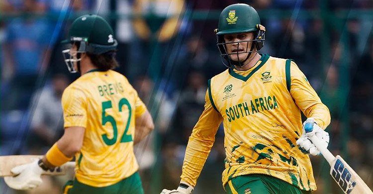 South Africa cruise past UAE in final group game