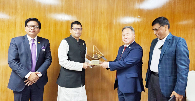 দক্ষিণ কোরিয়ার ব্যবসায়ীদের আইসিটি খাতে বিনিয়োগের আহ্বান