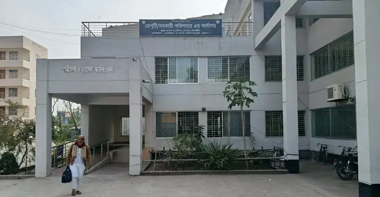 ভোমরা দিয়ে ভারত ভ্রমণে যাত্রী খরা, ব্যবসায় ভাটা