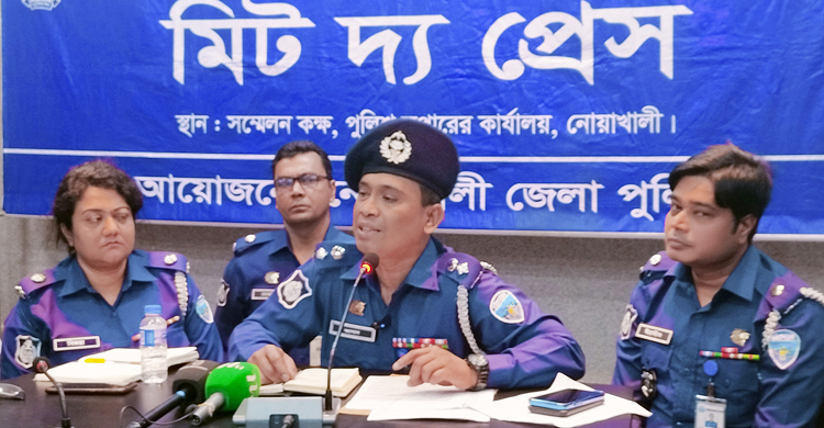 নোয়াখালীতে হয় পুলিশ থাকবে, না হয় সন্ত্রাসী: নবাগত এসপি