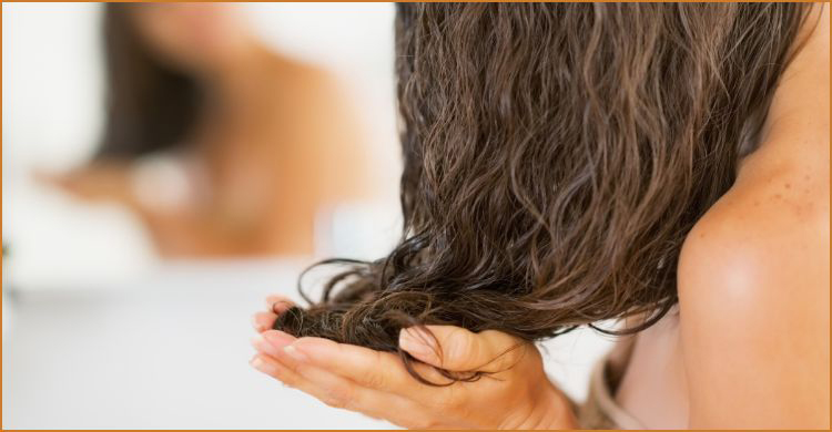 বাড়িতেই করে ফেলুন হেয়ার স্পা