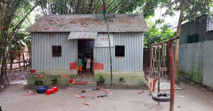 শিশুযত্ন কেন্দ্রে রক্ষা পাচ্ছে শিশুদের জীবন, মায়েদের কাজে গতি