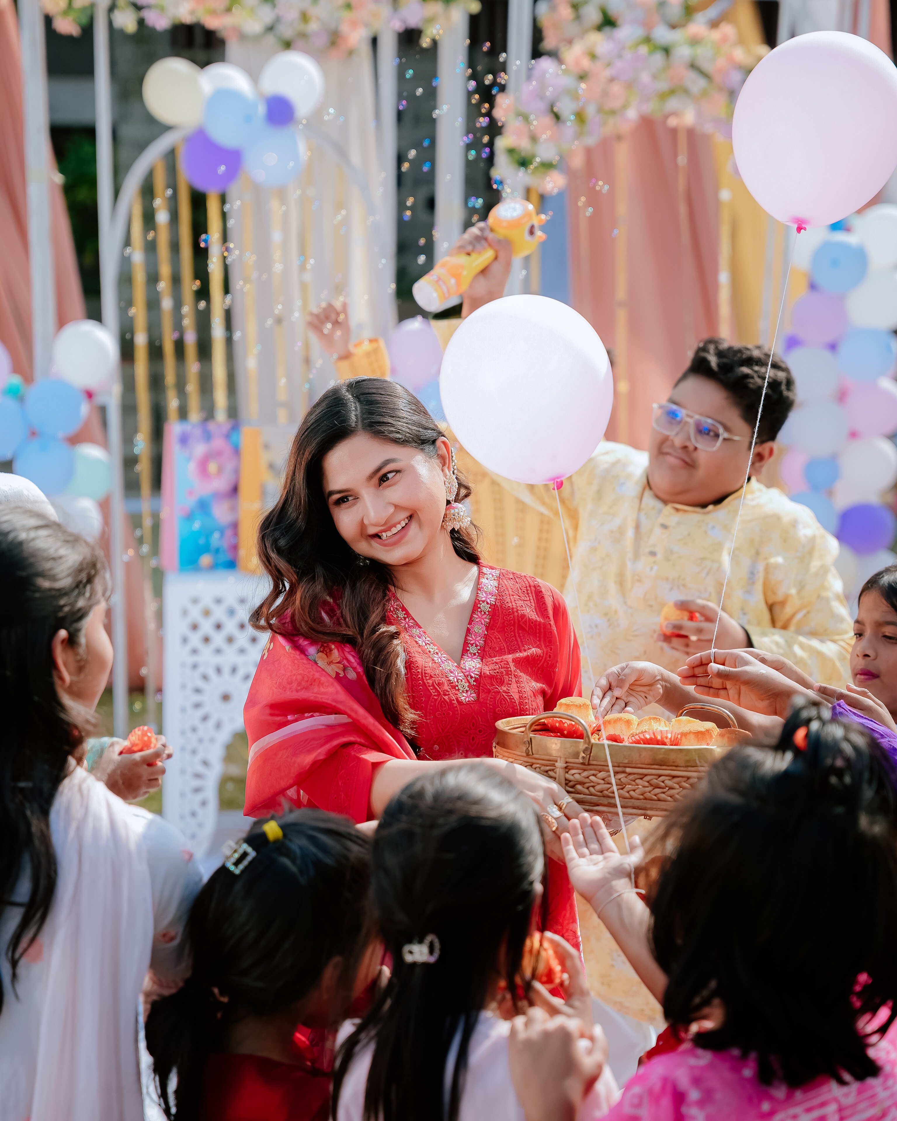যেমন ছিল তারকাদের ঈদ লুক