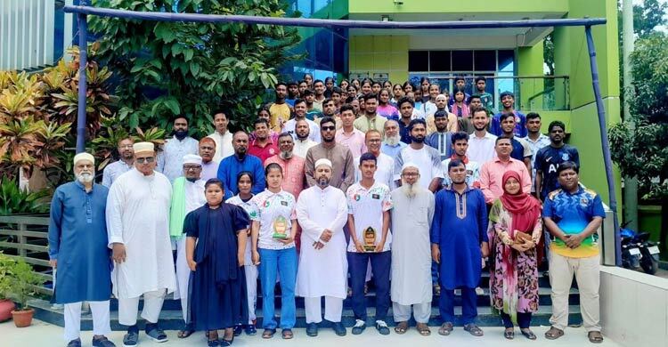 নীলফামারীতে জাতীয় খেলোয়াড়দের সংবর্ধনা