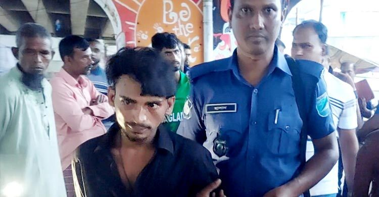 গাজীপুরে ঝগড়া থেকে ধস্তাধস্তি, ছুরিকাঘাতে যুবক খুন