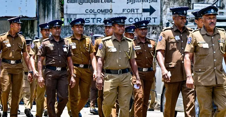 রাজার পাথর চুরির ঘটনায় সাবেক মন্ত্রী গ্রেফতার