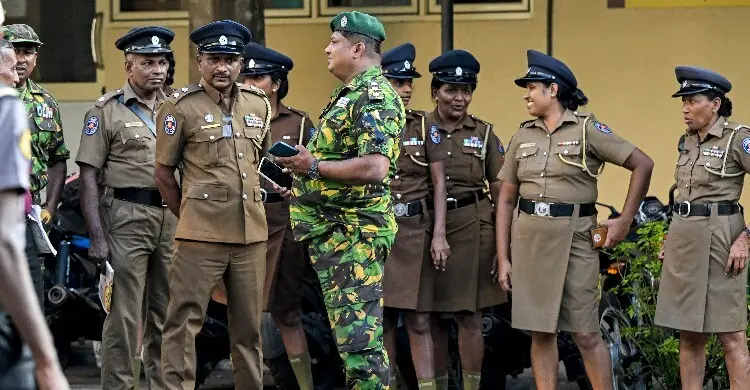 শ্রীলঙ্কায় সাইবার প্রতারণা চক্রের ৩৭ চীনা নাগরিক গ্রেফতার