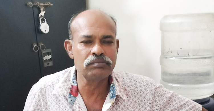 ভারতে যাওয়ার সময় বেনাপোলে গ্রেফতার শ্রমিক লীগ নেতা