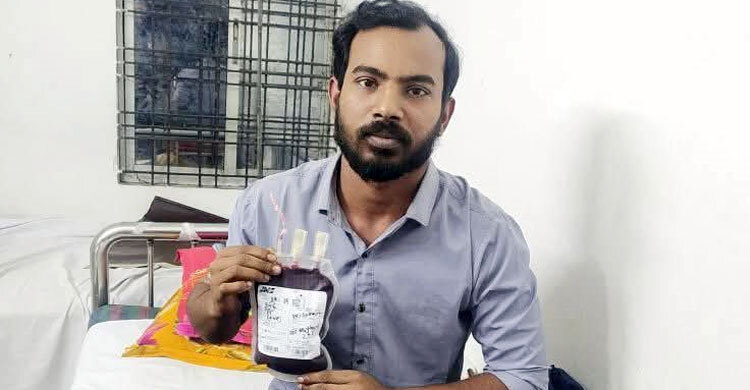 ফেসবুকে ভিডিও বার্তা দিয়ে ট্রেনে ঝাঁপ দিলেন যুবক