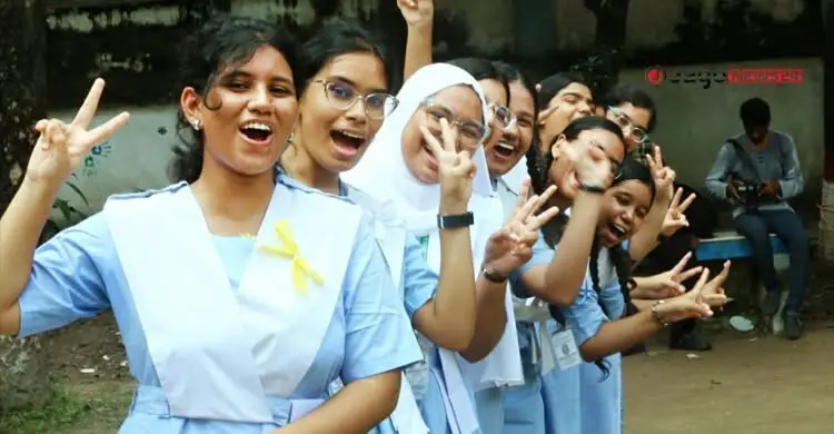 এসএসসিতে কাঙ্ক্ষিত ফল অর্জন করা শিক্ষার্থীদের অভিনন্দন চরমোনাই পীরের