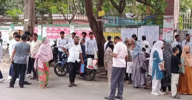 এসএসসির প্রশ্নফাঁসের অভিযোগ, শিক্ষা বোর্ডের অস্বীকার