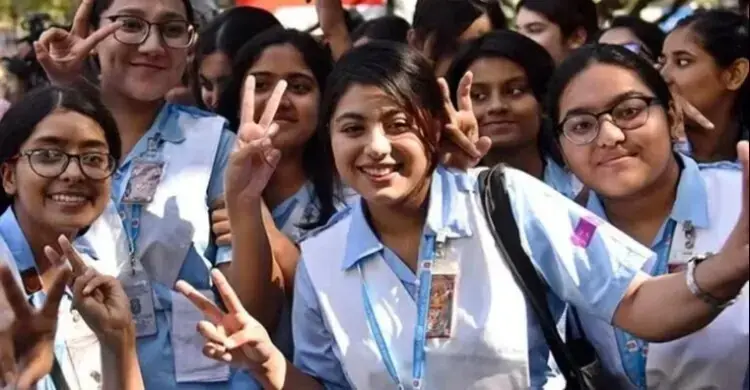 এসএসসি পাস করেও একাদশে ভর্তি হচ্ছে না প্রায় দেড় লাখ শিক্ষার্থী