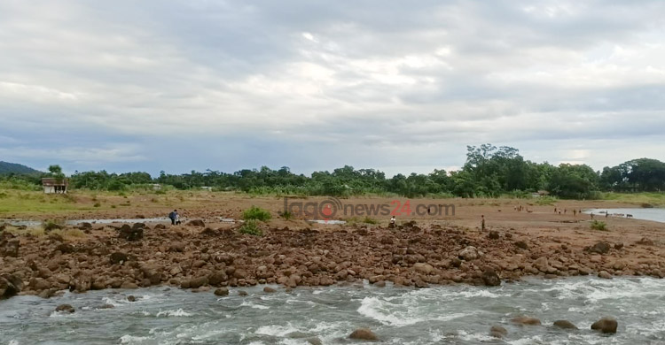 উৎমা ‘পাথর কোয়ারি’ এখন ‘ফুটবল মাঠ’