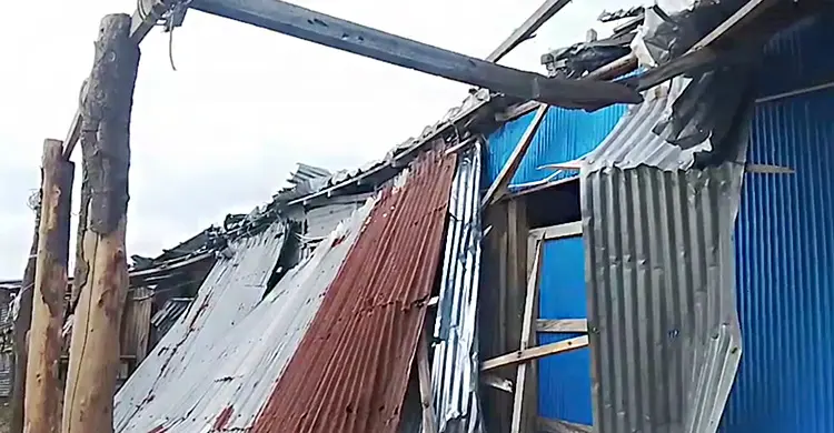 ভোলার চরাঞ্চলে কালবৈশাখীর তাণ্ডব, বসতঘর-দোকান লন্ডভন্ড