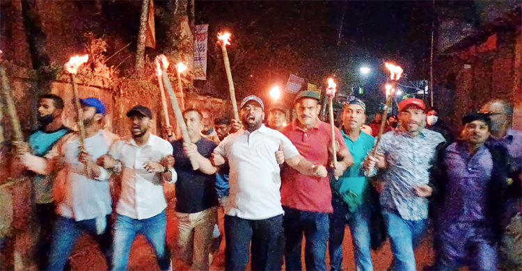 হরতালের সমর্থনে কিশোরগঞ্জে বিএনপির মশাল মিছিল