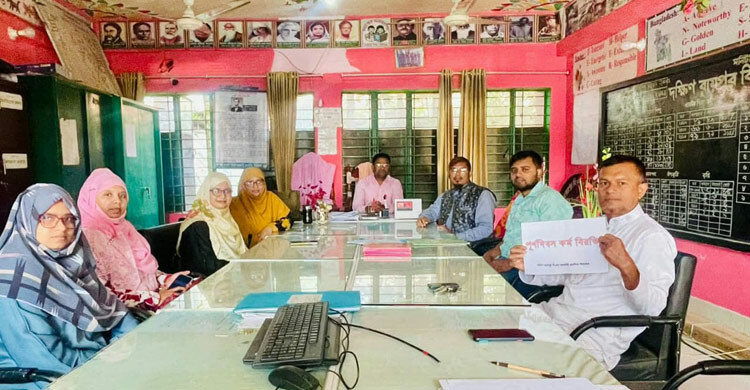 প্রাথমিকের মঙ্গলবারের বার্ষিক পরীক্ষাও বর্জনের ঘোষণা শিক্ষকদের