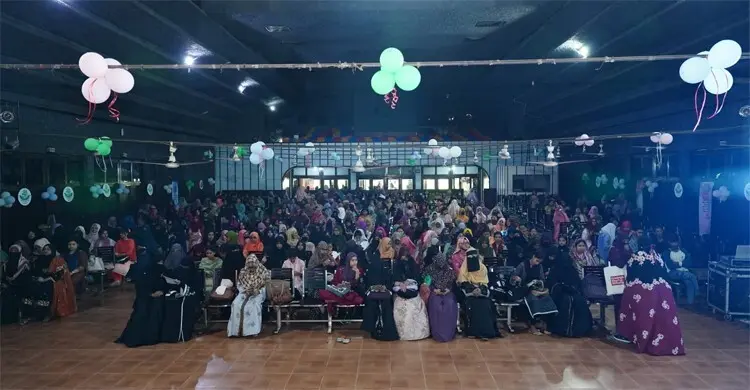 ঢাবিতে ছাত্রী সংস্থার উদ্যোগে নবীন শিক্ষার্থীদের সংবর্ধনা