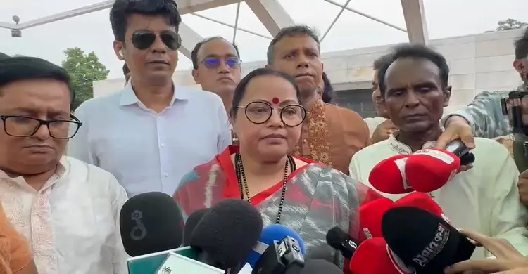 বিএনপিতে যোগ দিয়ে যা বললেন আওয়ামী লীগ নেত্রী সুবর্ণা সিকদার ঠাকুর
