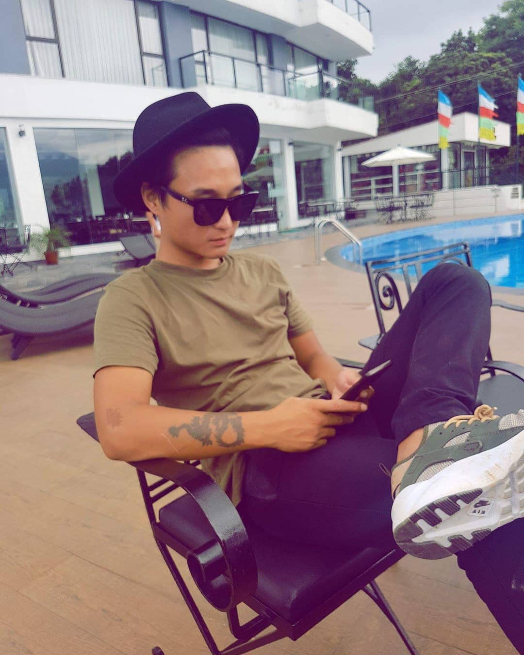 নেপালের সরকার ফেলে দিলেন ডিজে সুদান গুরুং