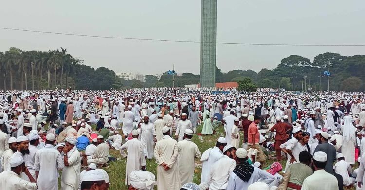 Ulema rally overflows Suhrawardy Udyan, engulfs DU campus