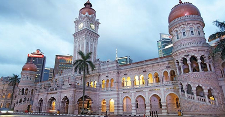 নতুন রূপে সুলতান আবদুল সামাদ ভবন