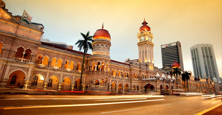 নতুন রূপে সুলতান আবদুল সামাদ ভবন