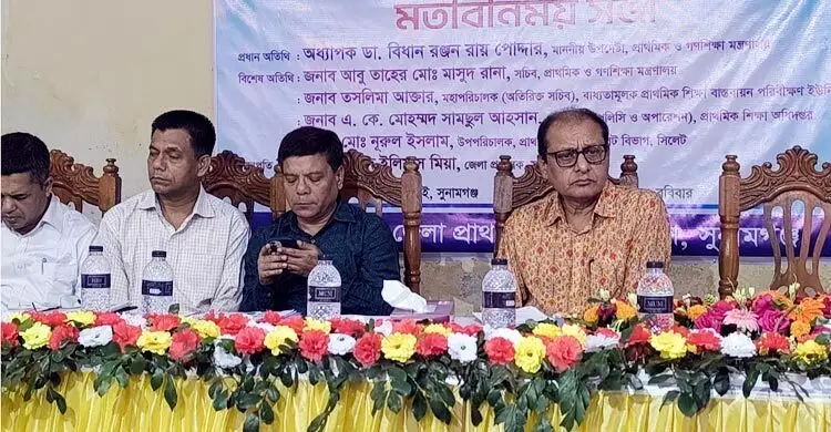 নির্বাচনের আগে শিক্ষার্থীদের হাতে নতুন বই পৌঁছে যাবে