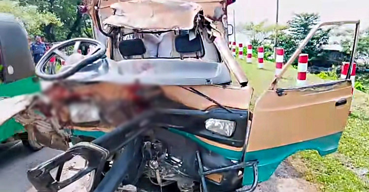 সুনামগঞ্জে বাস-লেগুনা সংঘর্ষে চালকসহ যাত্রী নিহত
