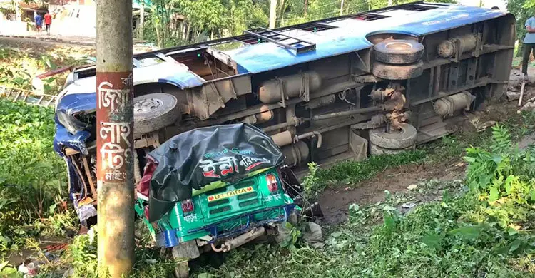 সুনামগঞ্জে বাস-সিএনজি সংঘর্ষে নিহত বেড়ে ৪