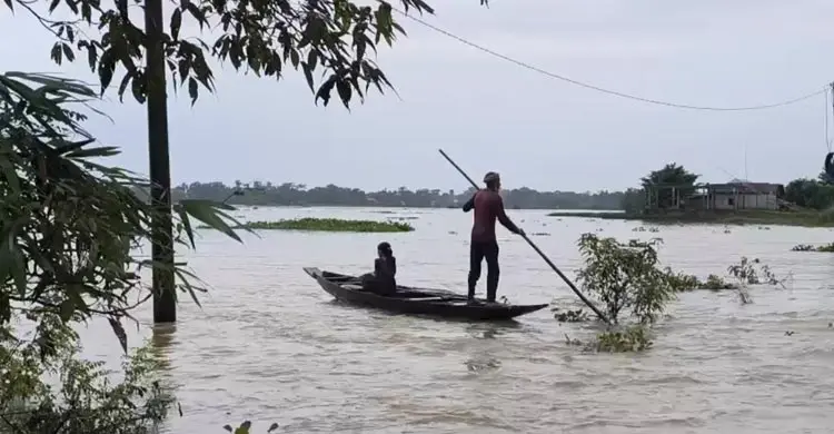 পাহাড়ি ঢলে সুনামগঞ্জে বাড়ছে নদ-নদীর পানি, বন্যার শঙ্কা