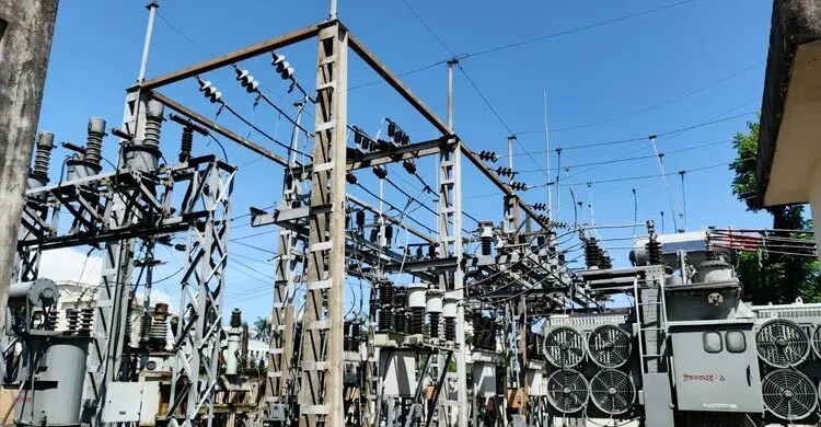 দিনের অর্ধেক সময় বিদ্যুৎ পাচ্ছে না সুনামগঞ্জবাসী