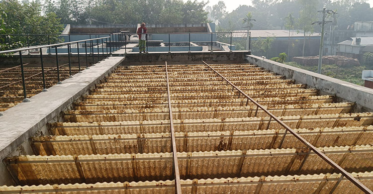 পৌরসভার অবহেলায় শোধনাগার বন্ধ, বিশুদ্ধ পানি সংকটে ৬০০ পরিবার