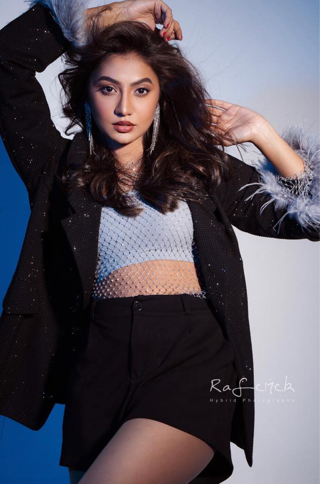 নভেম্বরে তারকাদের সেরা ১০ লুক