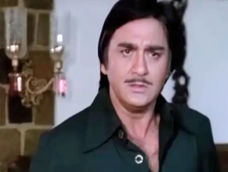 পাকিস্তানে জন্ম নেওয়া যে তারকারা বোম্বে কাঁপিয়েছেন