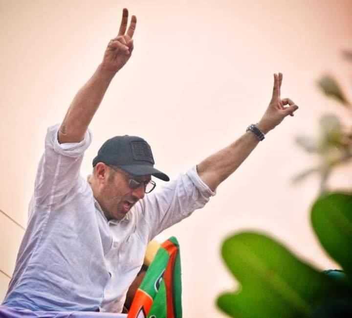 বলিউড অভিনেতা সানি দেওল