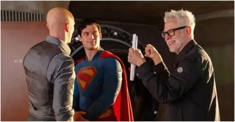 নতুন শত্রুকে দমন করতে পুরনো শত্রুর সঙ্গে হাত মেলাবেন সুপারম্যান