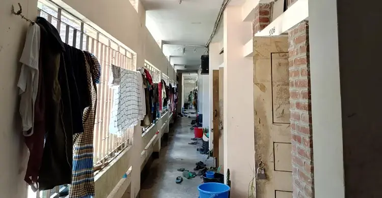 দুই মাসে তিন ল্যাপটপ চুরি, শাবিপ্রবির হলে নিরাপত্তা নিয়ে প্রশ্ন